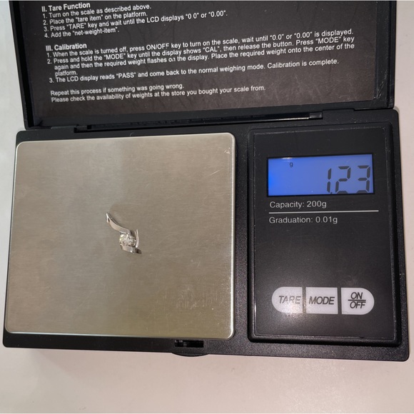 Solid 14K White Gold 1/4CT Round Cut Diamond Solitaire Designer SIRENA Pendant - Picture 14 of 14